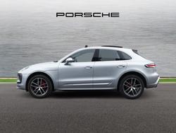 PORSCHE Macan Photo 4