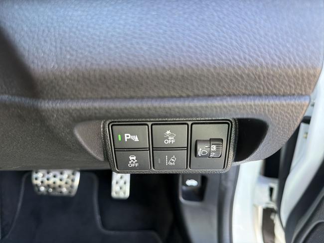 Honda Civic Photo 60dfc8bd-6fe1-42d3-b8d2-fde02473a73b.jpg