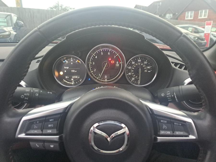 Mazda MX-5 RF Photo 60eadfc9-e45a-41a4-bb7c-2bafe89d2670.jpg