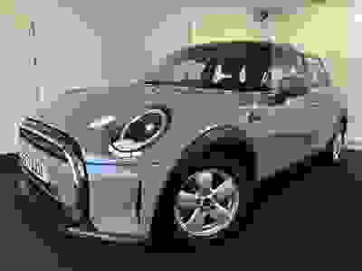 Used 2022 Mini Hatch AUTOMATIC 1.5 Cooper Classic Hatchback 5dr Petrol Steptronic Euro 6 (s/s) (136 ps) at Hodgson Car Sales