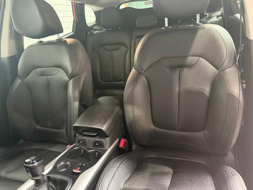 Renault Kadjar Photo 61127125-e72c-46be-aa81-46c35955ce25.jpeg