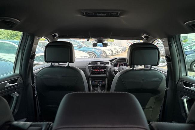 VOLKSWAGEN Tiguan Photo 42