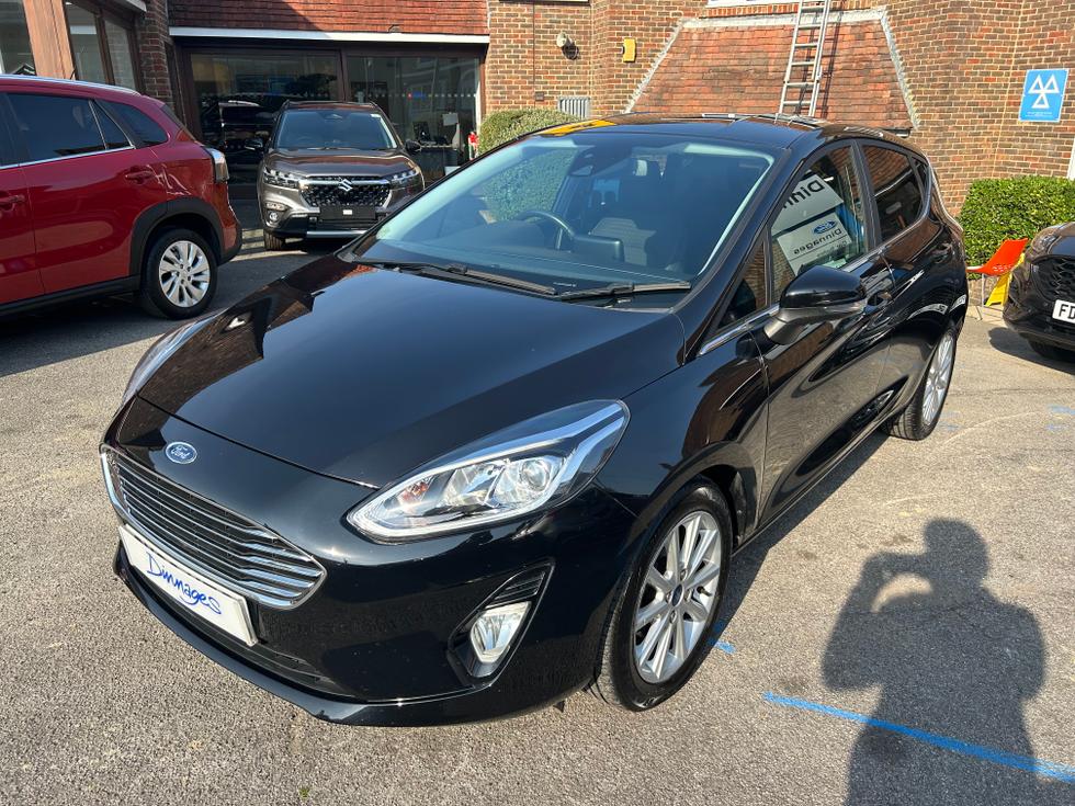 Ford Fiesta Photo 61289b11-d328-4962-8227-abb1b856d76b.jpeg