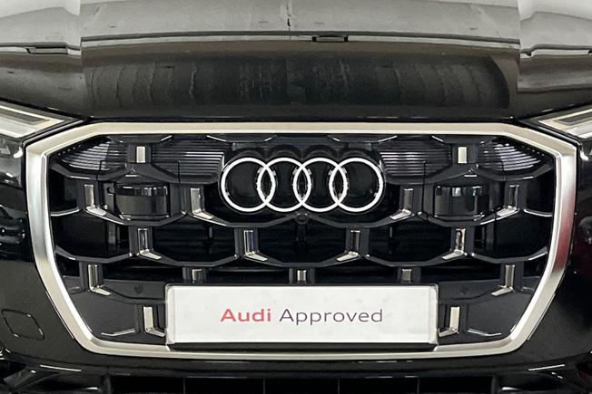 AUDI Q7 Photo 40