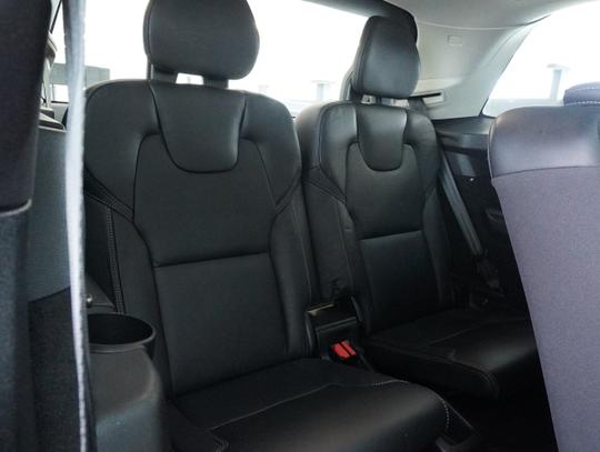 Volvo XC90 Photo 6141ac9a-139d-465a-bc48-c1755bc79bd1.jpg