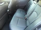 Lexus UX Photo 18
