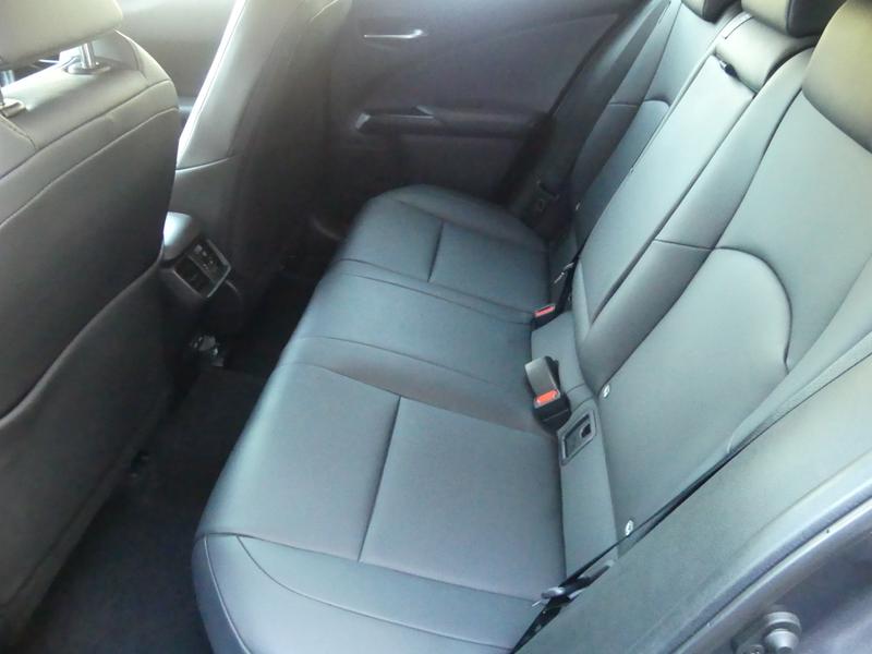 Lexus UX Photo 61421c97-3d91-489a-85b0-661a1aa161ce.jpg