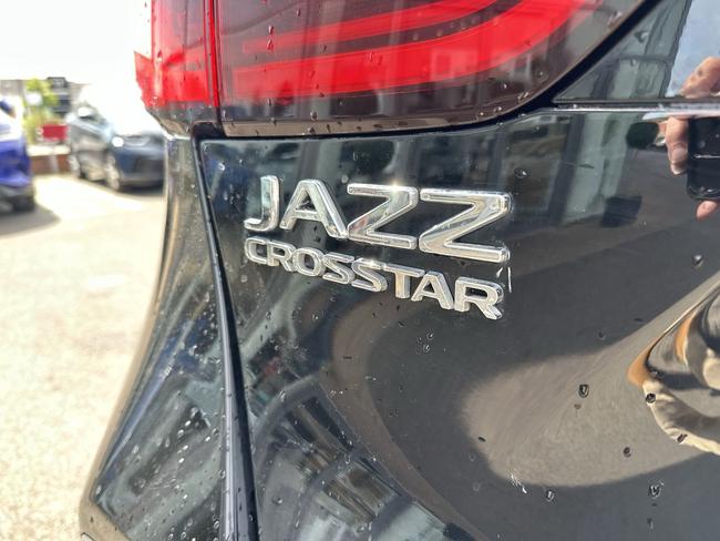 Honda Jazz Photo 6148fe94-f875-4b1a-81f1-06d7962b7ffb.jpg