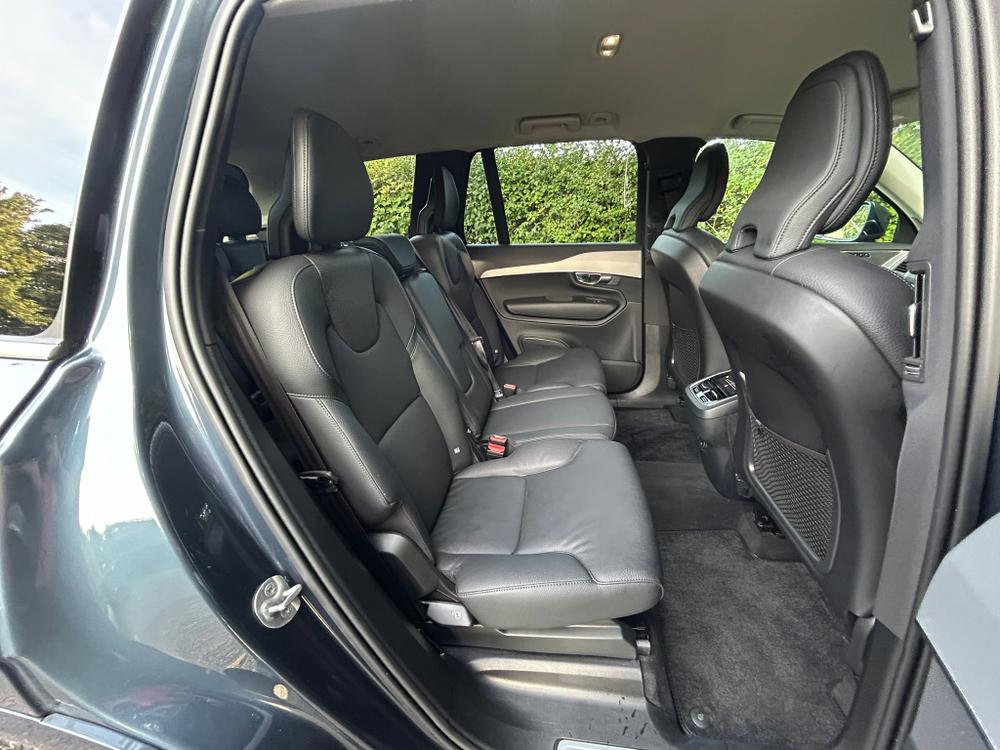 Used Volvo XC90 RJ24ODF 28