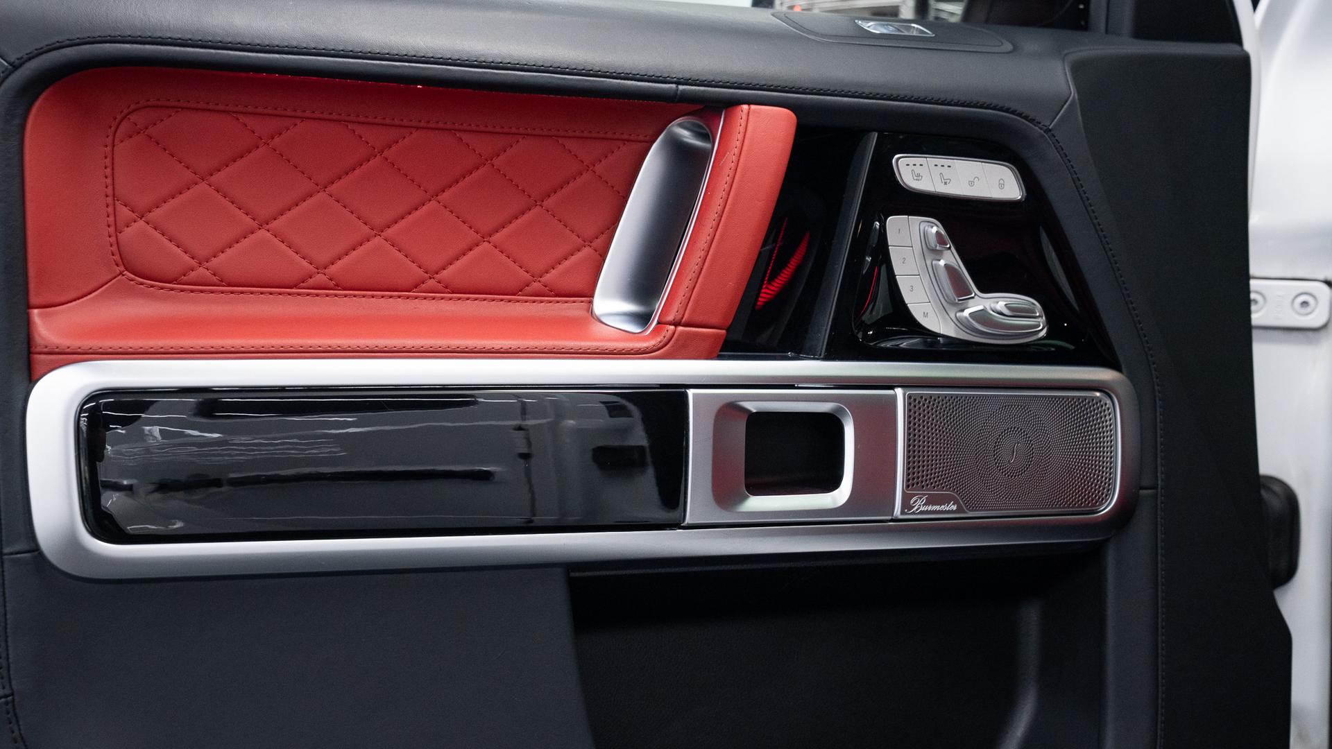 Mercedes-Benz G63 AMG Photo 616d7f7f-a399-4997-b486-15bdfd7f2292.jpg
