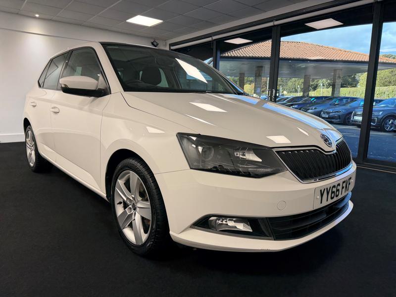Skoda Fabia Photo 61797f59-4544-4eb8-8902-62161d72f9ac.jpg