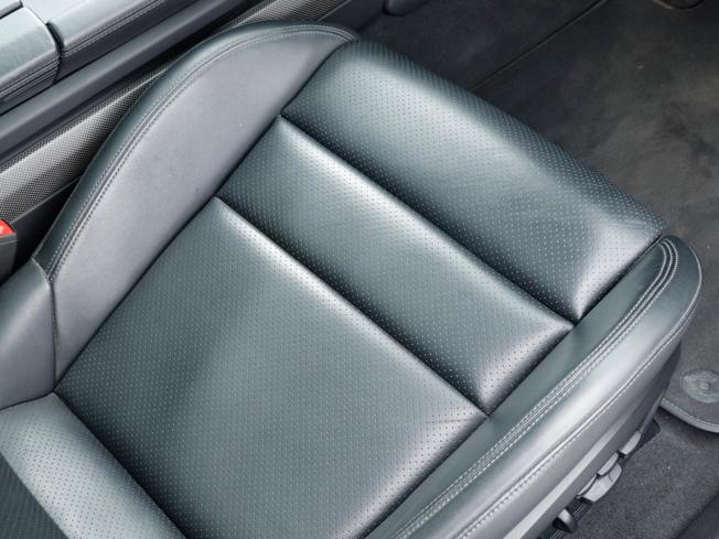 PORSCHE Taycan Photo 40