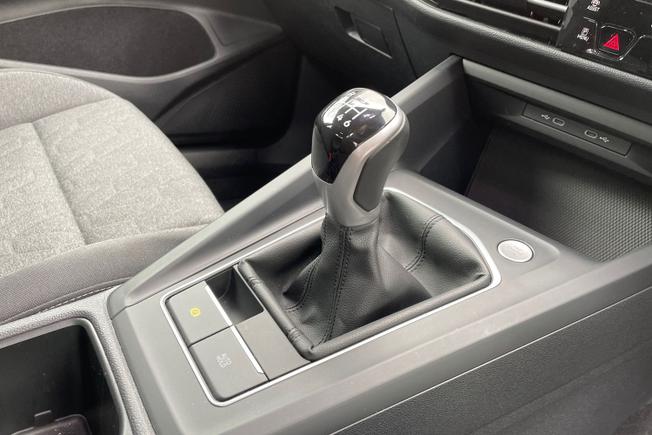 VOLKSWAGEN Golf Photo 27