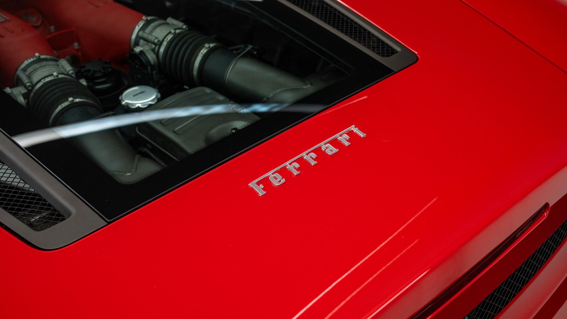 Ferrari F430 Photo 6190dfe4-703f-48cc-9f7c-bd6df33dea50.jpg