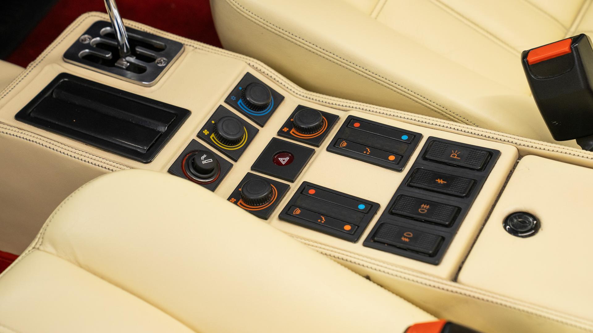 Ferrari 328 Photo 61a0a5a7-d1e0-4294-bbd0-e0eeb9c60d70.jpg