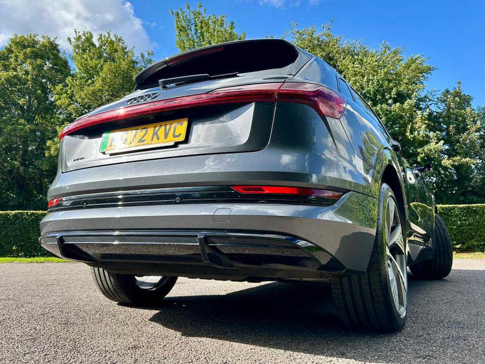 Used Audi e-tron HG72KVC 8