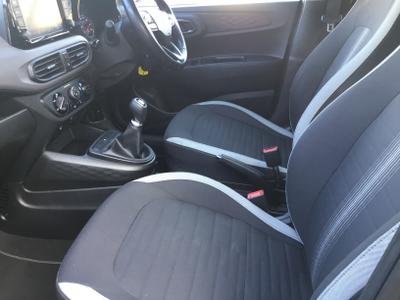 Hyundai i10 Photo 21