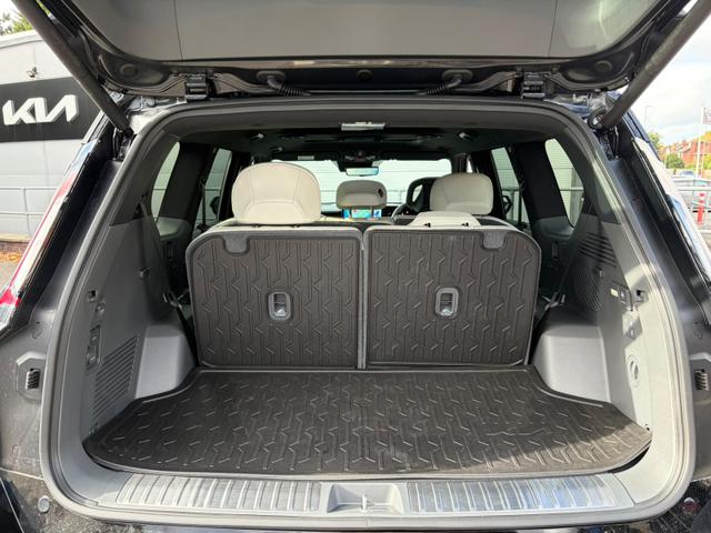 Kia EV9 Photo 61c2378e-14af-4ad6-9cea-4369f6bbf182.jpg
