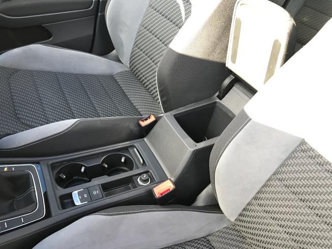 Volkswagen Golf Photo 32