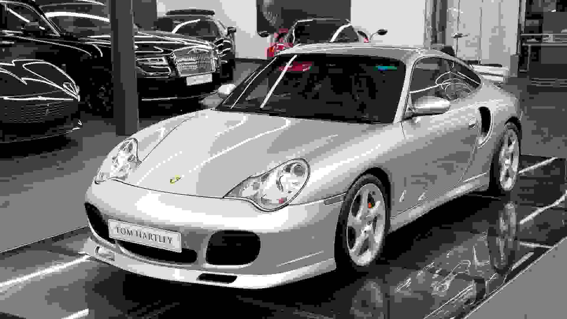 Porsche 911 Turbo (996) Photo 61e5fd43-4ad3-4cd2-ba6e-ef32a85ae2d5.jpg