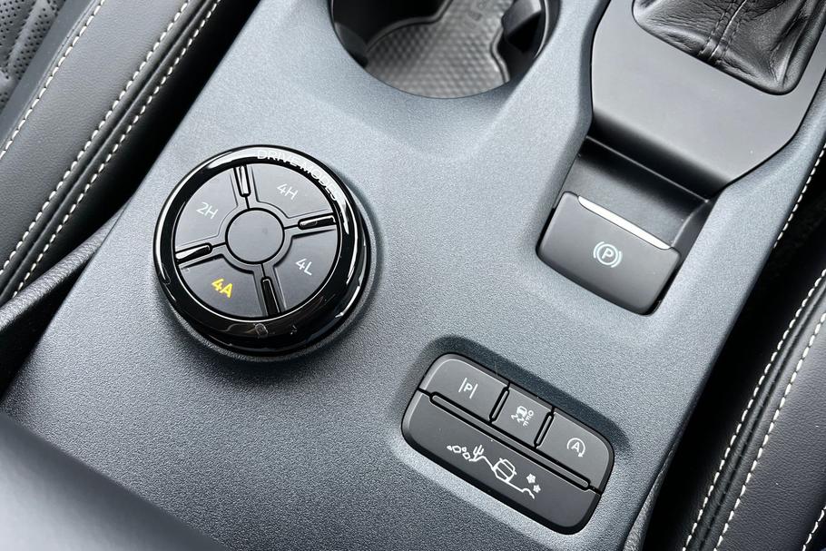 Used Ford RANGER PLATINUM14 16