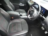 Mercedes-Benz B Class Photo 12
