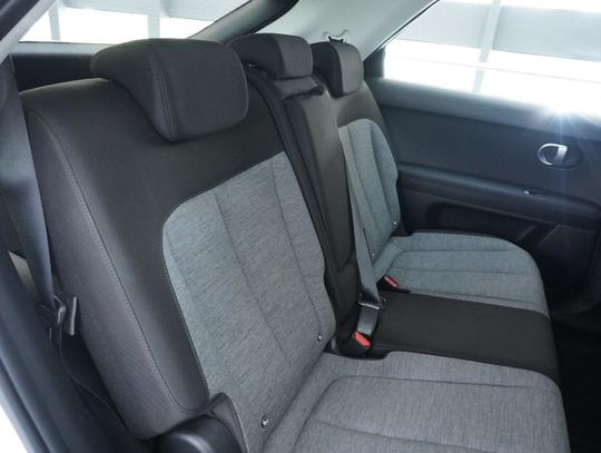 Hyundai IONIQ 5 Photo 620b091a-19c0-4851-9a0d-eb0073cdbe34.jpg