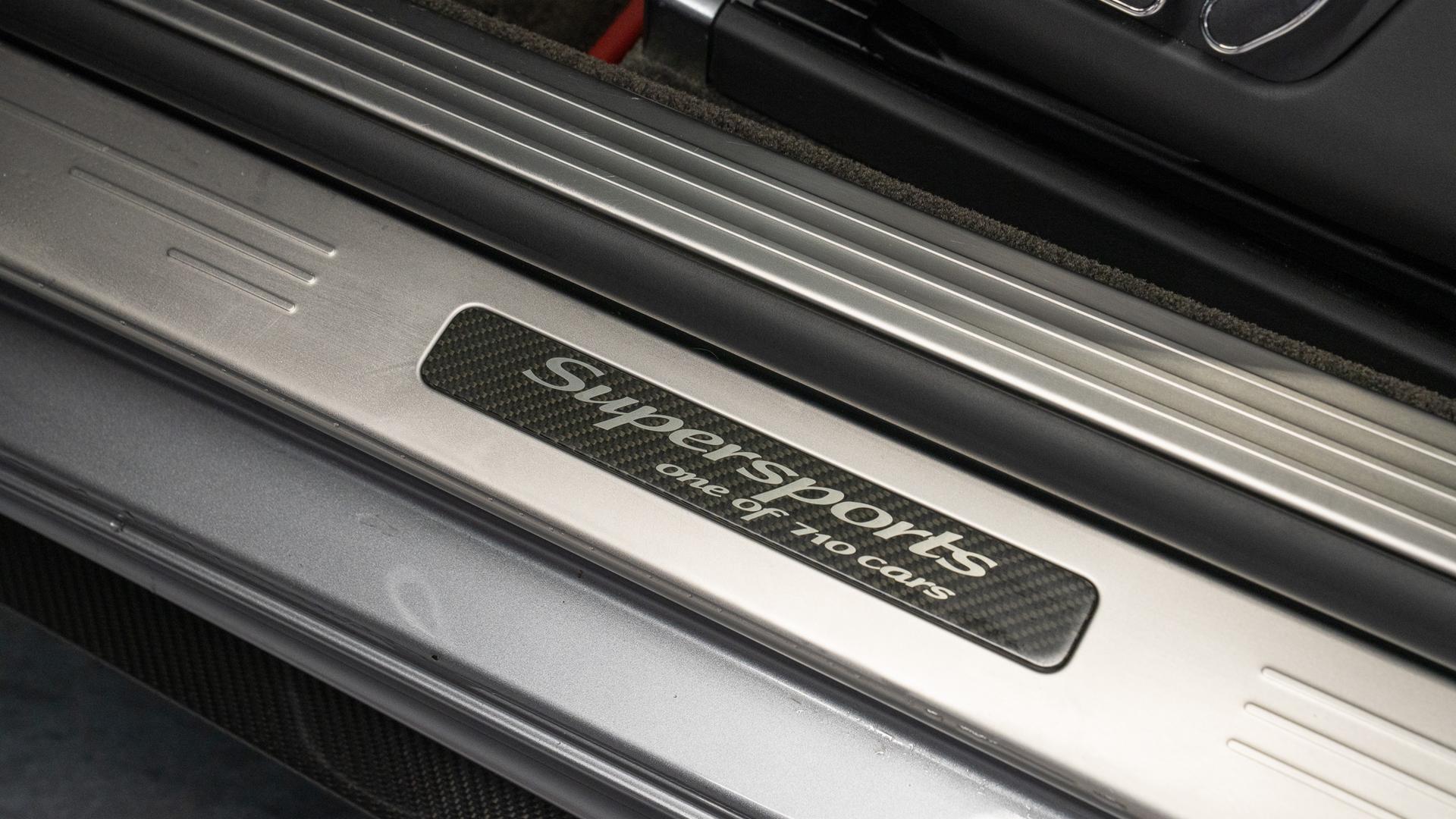 Bentley Continental Photo 6210c0ae-9b64-4cde-8183-89b054d7f674.jpg