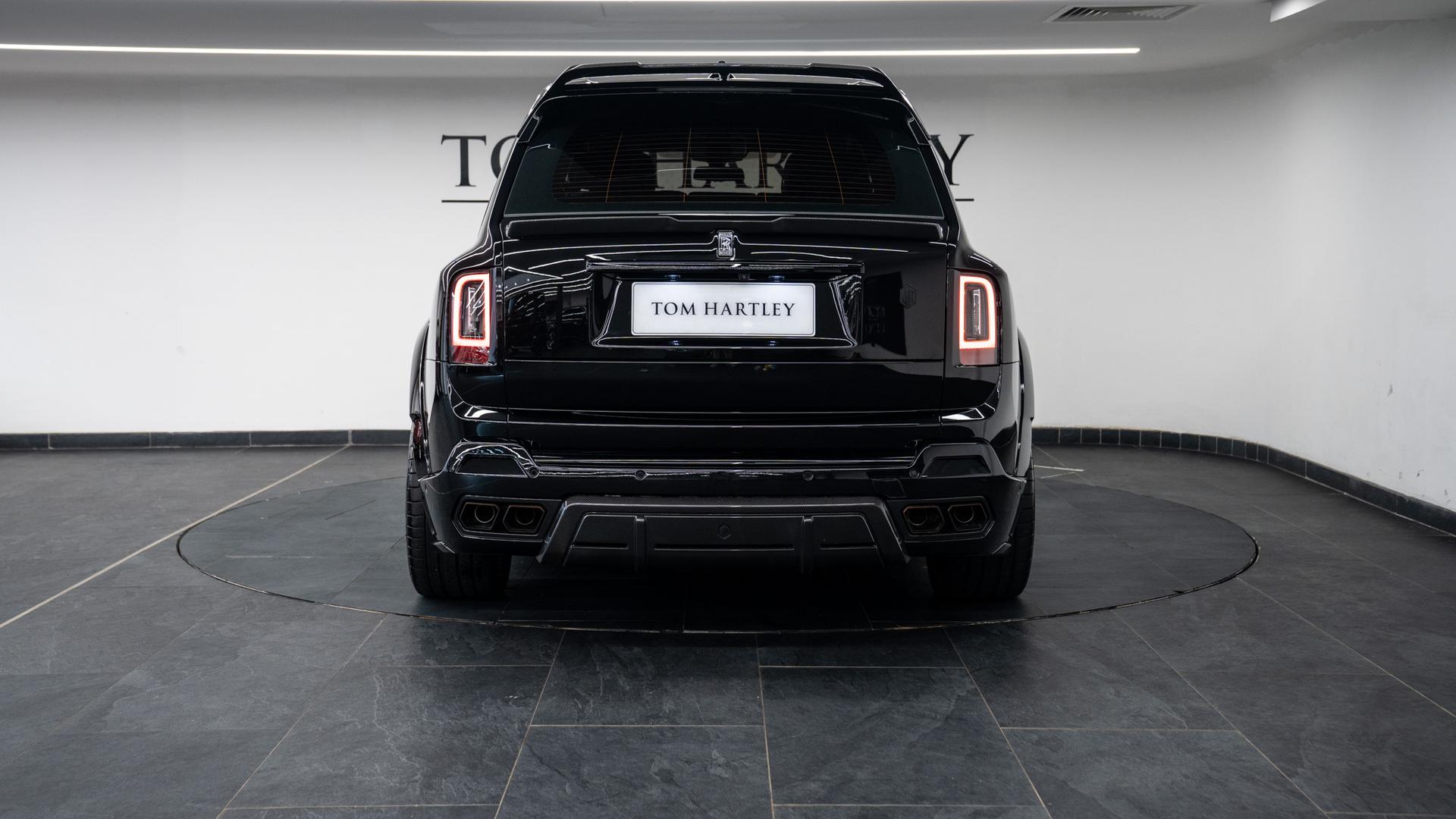 Rolls-Royce Cullinan Series II Photo 622be23d-49bb-4254-b5ab-49ec7b15bf37.jpg