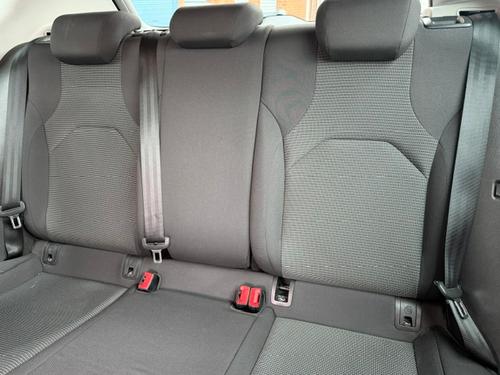 SEAT Leon Photo 62320fa6-5e8f-491a-a3f7-0af38504b7a6.jpeg