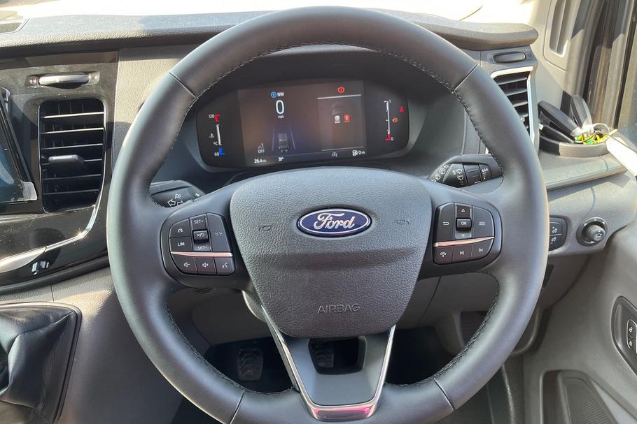 Used Ford TRANSIT EJ75NNH 26
