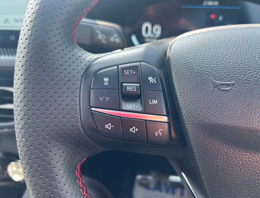 Ford Kuga Photo 623b942c-435f-4879-a3c4-50a73fcb5068.jpg