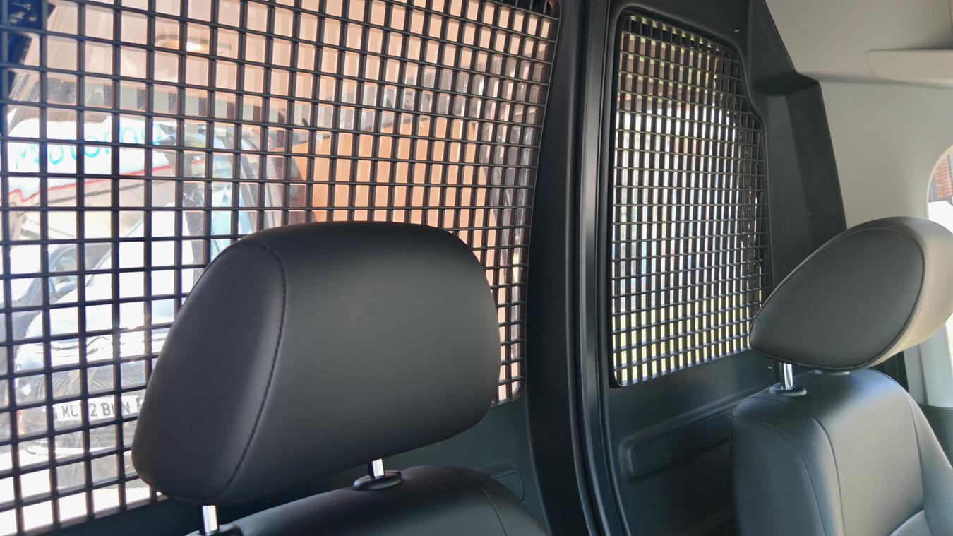 Used Volkswagen Caddy AE67XSM 33