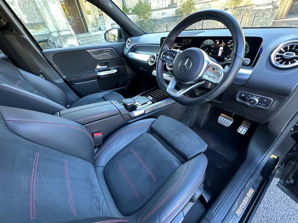 Used Mercedes-Benz GLB YR70CWF 17