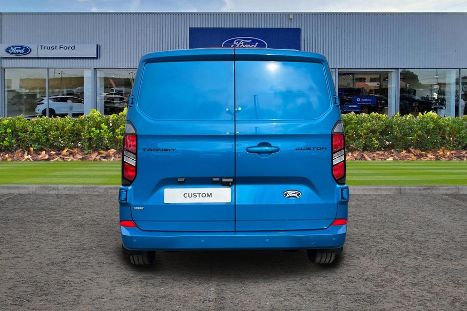 Used Ford TRANSIT CUSTOM CUSTOMPHEV05 13