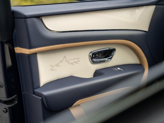 BENTLEY Bentayga  Photo 34