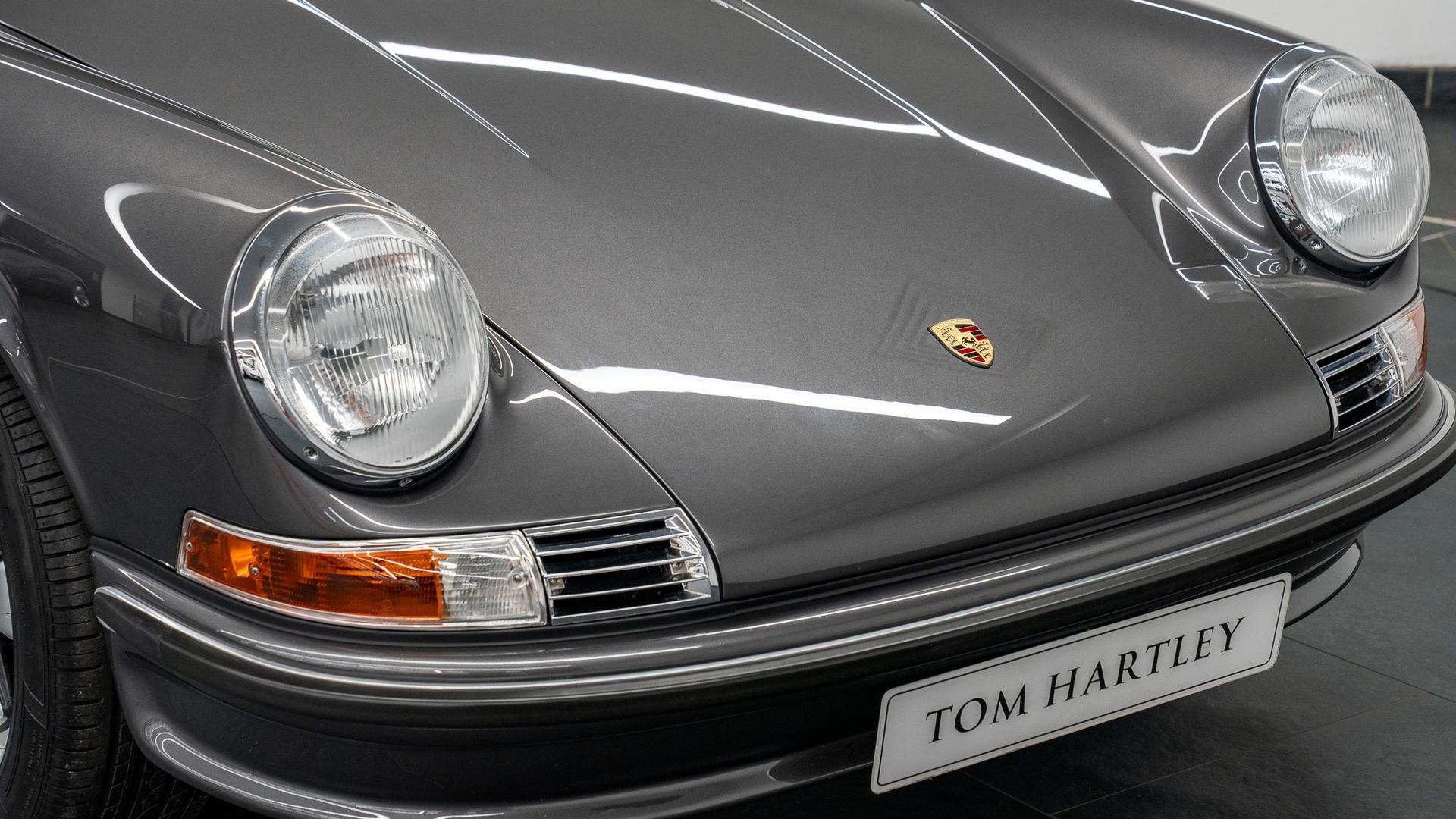 Porsche 911 Photo 627883a4-a85a-4427-a34d-5f4bb6d71eca.jpg