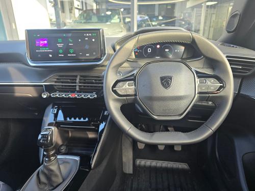 Peugeot 2008 Photo 6297e1f4-c4f0-4ec9-86f0-277d3c4c20b2.jpg