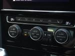Volkswagen Golf Photo 18