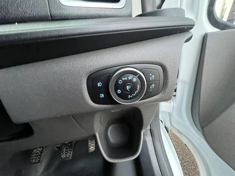 Ford Transit Custom Photo 62e11145-0898-480b-9996-9a538e6c810f.jpg