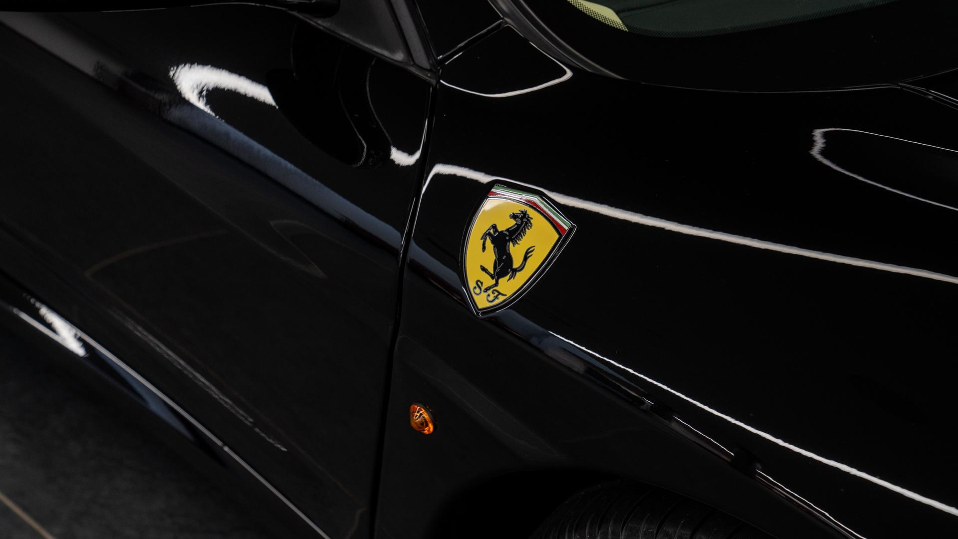 Ferrari F430 Photo 62e33569-eeab-44c6-a5e2-305ccf5afb6f.jpg