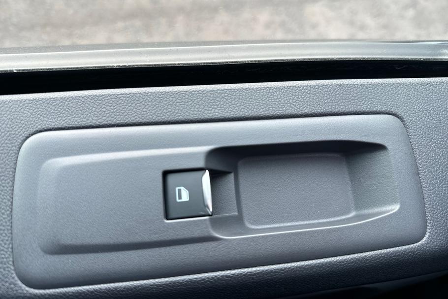 Used Ford TRANSIT CUSTOM NEWCUSTOM18 30