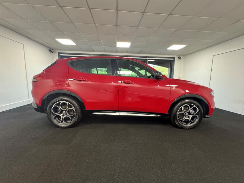 Alfa Romeo Tonale Photo 62edead1-a907-4ed8-bf70-f144ed55ccc1.jpg