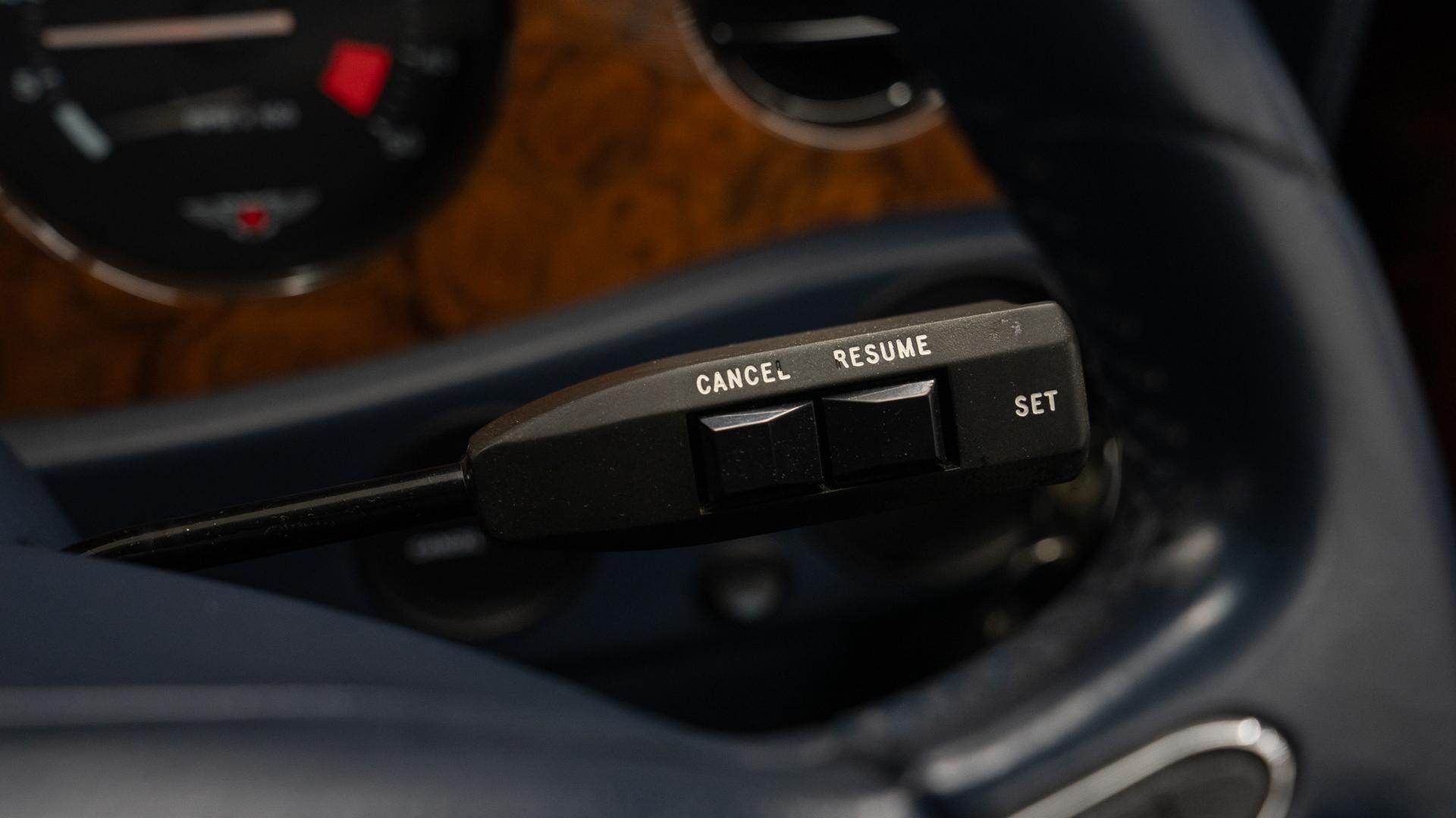 Bentley Continental Photo 62f82f51-ddfa-4d40-8e4d-92992ab6e97f.jpg