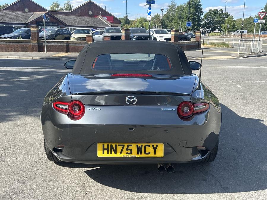 Mazda MX-5 Photo 631ba149-8882-427c-b2d5-7acc99f271b6.jpg