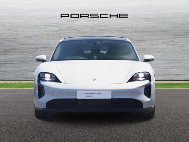 PORSCHE Taycan Photo 5