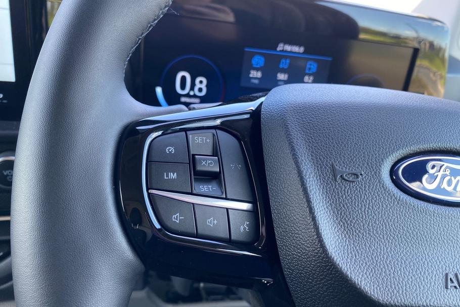 Used Ford TRANSIT CUSTOM NEWCUSTOM13 30