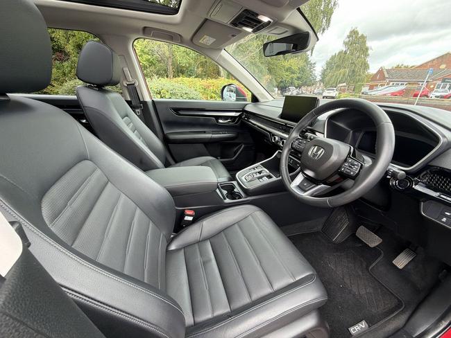 Honda CR-V Photo 63471436-cf17-4d0c-b310-d710044c2159.jpg