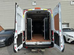 Ford Transit Photo 19