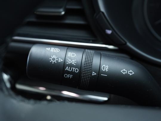 Mazda CX-30 Photo 6351653d-ebf1-4994-b85f-3bda9ad060e3.jpg